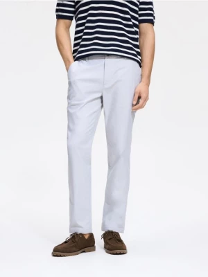 Obrázek produktu Reserved - Kalhoty chino slim fit - světle šedá
