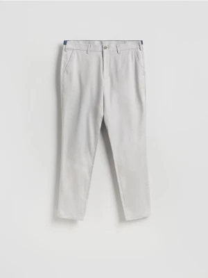 Obrázek produktu Reserved - Kalhoty chino slim fit - světle šedá