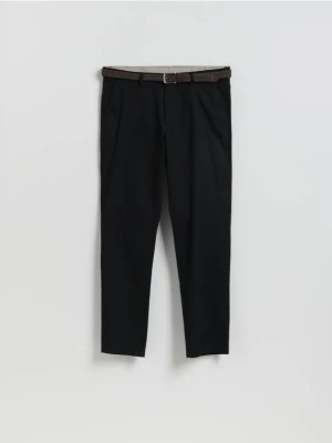 Obrázek produktu Reserved - Kalhoty chino slim s páskem - černý