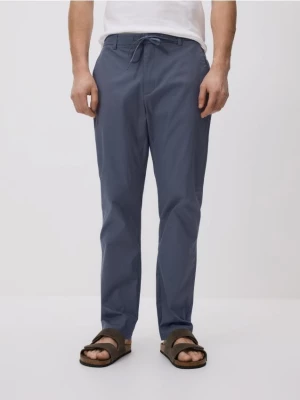 Obrázek produktu Reserved - Kalhoty jogger - ocelově modrá