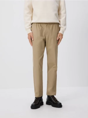 Obrázek produktu Reserved - Kalhoty slim joggers - béžová