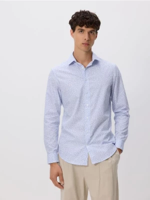 Obrázek produktu Reserved - Košile s drobným potiskem slim fit - bleděmodrá