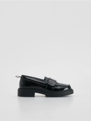 Obrázek produktu Reserved - Lakované loafers - černý