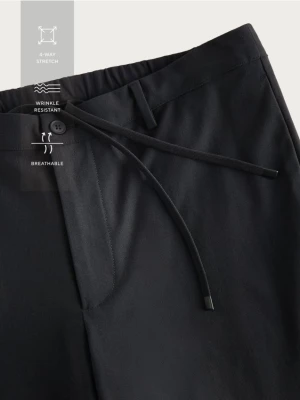 Obrázek produktu Reserved - Slim kalhoty s viskózou - černý