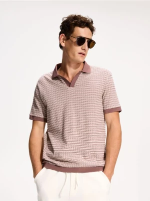 Obrázek produktu Reserved - Strukturované polo regular fit - pudrově růžová