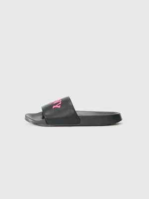 Obrázek produktu Sandály do bazénu DKNY