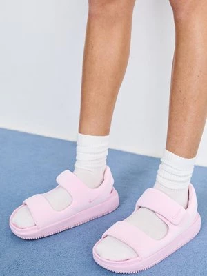 Obrázek produktu Sandály na klínu Nike Sportswear