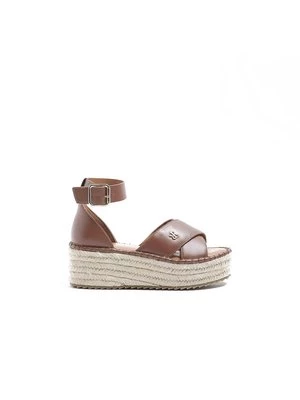 Obrázek produktu Sandály na klínu River Island hnědá