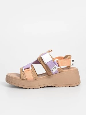Obrázek produktu Sandály na klínu Steve Madden
