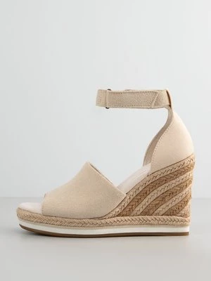 Obrázek produktu Sandály na klínu TOMS