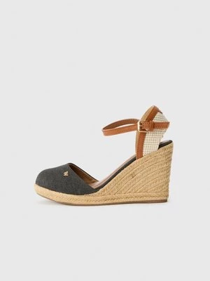 Obrázek produktu Sandály na klínu Wrangler