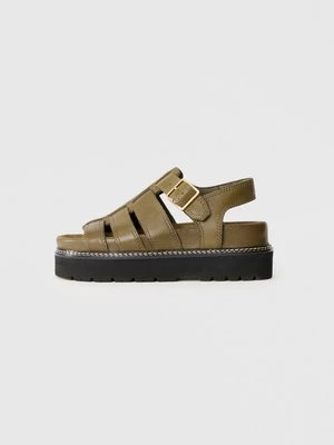 Obrázek produktu Sandály na platformě Clarks