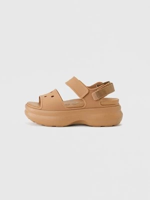 Obrázek produktu Sandály na platformě Crocs