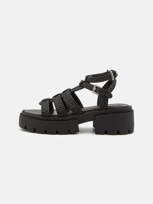 Obrázek produktu Sandály na platformě Simmi London černá