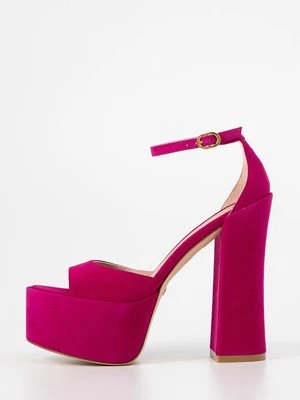Obrázek produktu Sandály na platformě Stuart Weitzman