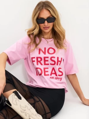 Obrázek produktu Sinsay - Bavlněné tričko s nápisem No Fresh Ideas - begóniová