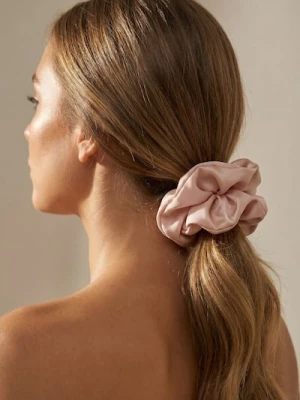 Obrázek produktu Sinsay - Gumička na vlasy scrunchie - béžová
