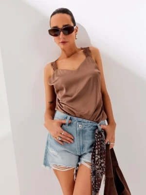Obrázek produktu Sinsay - Mid-waist denim shorts with asymmetric waist and bandana - modrá