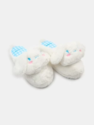 Obrázek produktu Sinsay - Pantofle s umělou kožešinou a výšivkou Cinnamoroll - bílá