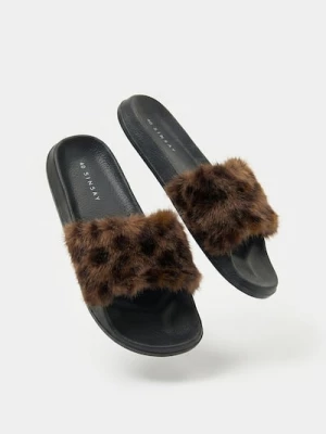 Obrázek produktu Sinsay - Pantofle se svrškem z imitace kožešiny s leopardím vzorem - vícebarevná