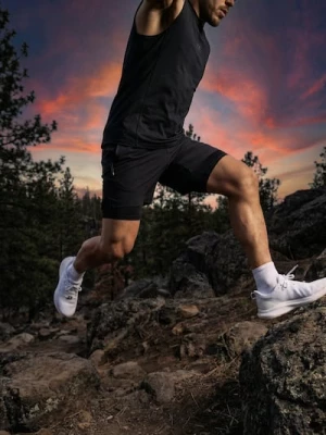 Obrázek produktu Sinsay - Sportovní tričko SNSY PERFORMANCE - černá