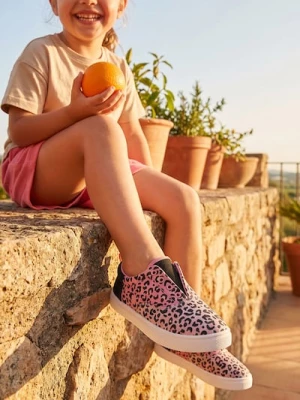 Obrázek produktu Sinsay - Tenisky s leopardím vzorem a koženou stélkou - růžová