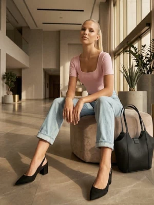 Obrázek produktu Sinsay - Upnuté basic body s krátkými rukávy - růžová