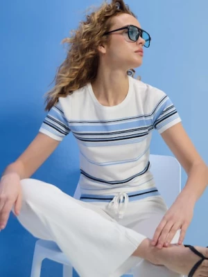 Obrázek produktu Sinsay - Žebrovaná svetrová halenka s krátkým rukávem - krémová