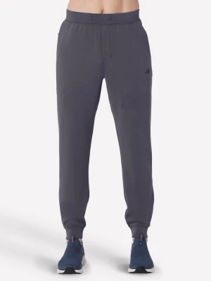 Obrázek produktu Skechers Muži SKECHCLOUD Elevate Jogger v Cerná/Sedá Uhlíková, Velikost Malý