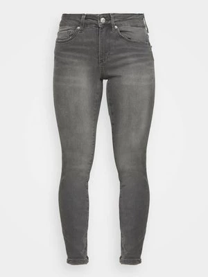Obrázek produktu Skinny džíny Vero Moda Petite