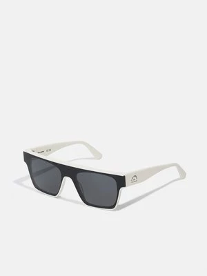Obrázek produktu Sluneční brýle Karl Lagerfeld