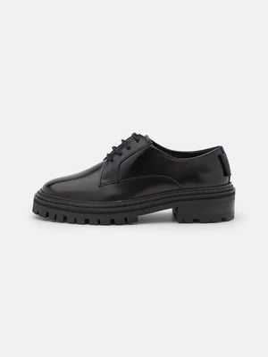 Obrázek produktu Šněrovací boty WALK LONDON