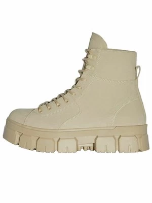 Obrázek produktu Šněrovací kotníkové boty Bershka