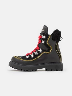 Obrázek produktu Šněrovací kotníkové boty Dsquared2