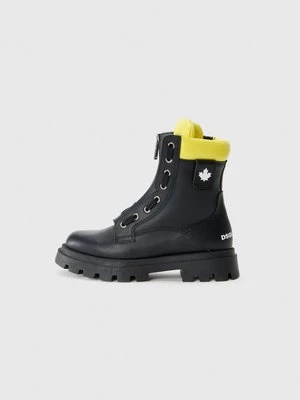 Obrázek produktu Šněrovací kotníkové boty Dsquared2