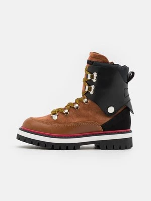 Obrázek produktu Šněrovací kotníkové boty Dsquared2