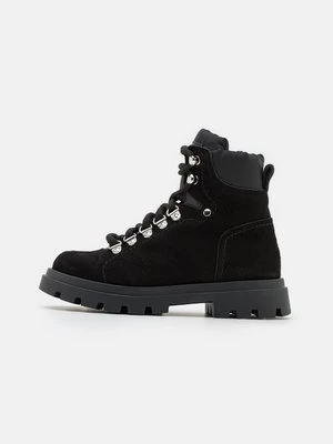 Obrázek produktu Šněrovací kotníkové boty Dsquared2