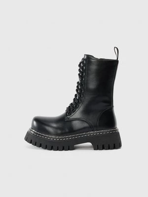 Obrázek produktu Šněrovací kotníkové boty Koi Footwear