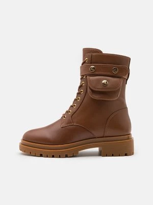 Obrázek produktu Šněrovací kotníkové boty Lauren Ralph Lauren