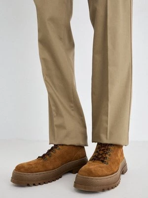 Obrázek produktu Šněrovací kotníkové boty Pepe Jeans koňaková