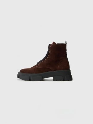 Obrázek produktu Šněrovací kotníkové boty Steve Madden tmavě hnědá