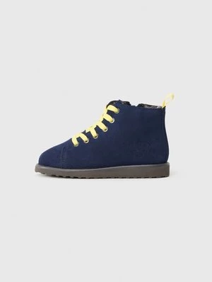 Obrázek produktu Šněrovací kotníkové boty Superga