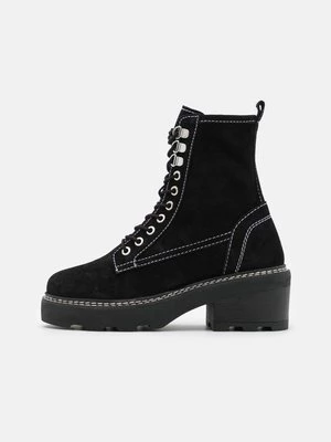 Obrázek produktu Šněrovací kotníkové boty Topshop