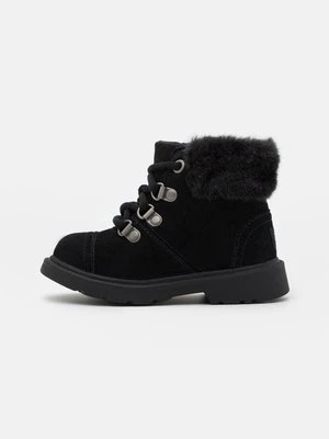 Obrázek produktu Šněrovací kotníkové boty Ugg