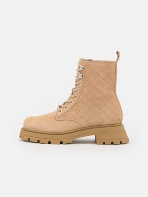 Obrázek produktu Šněrovací kotníkové boty Vero Moda