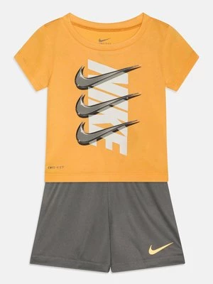 Obrázek produktu Šortky Nike