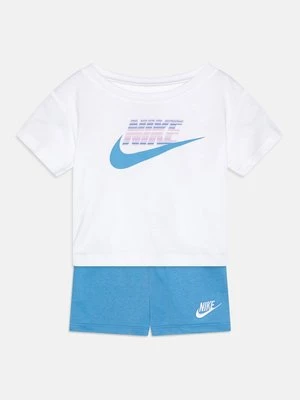 Obrázek produktu Šortky Nike modrá