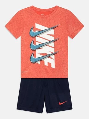 Obrázek produktu Šortky Nike tmavě modrá