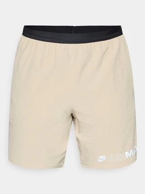 Obrázek produktu Sportovní kraťasy Nike khaki
