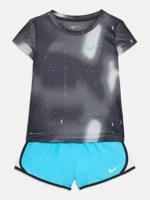 Obrázek produktu Sportovní tričko Nike modrá